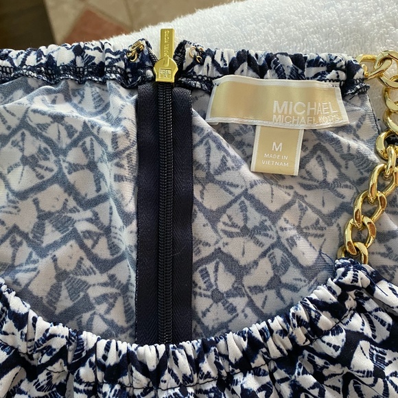 Michael Kors sleeveless blouse - Picture 3 of 3